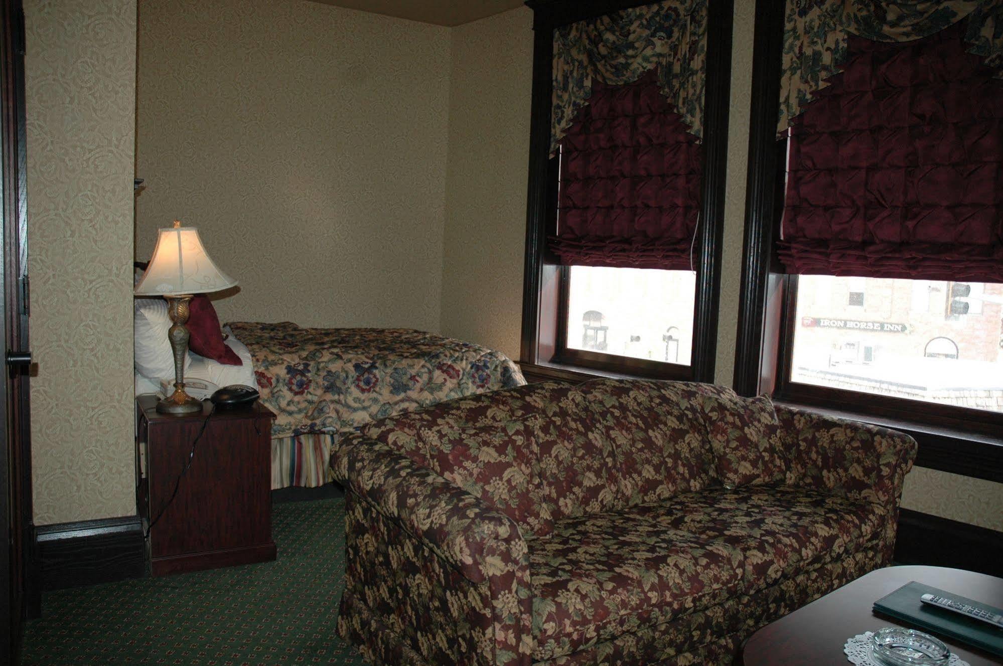 Hickok'S Hotel And Gaming ديدوود المظهر الخارجي الصورة
