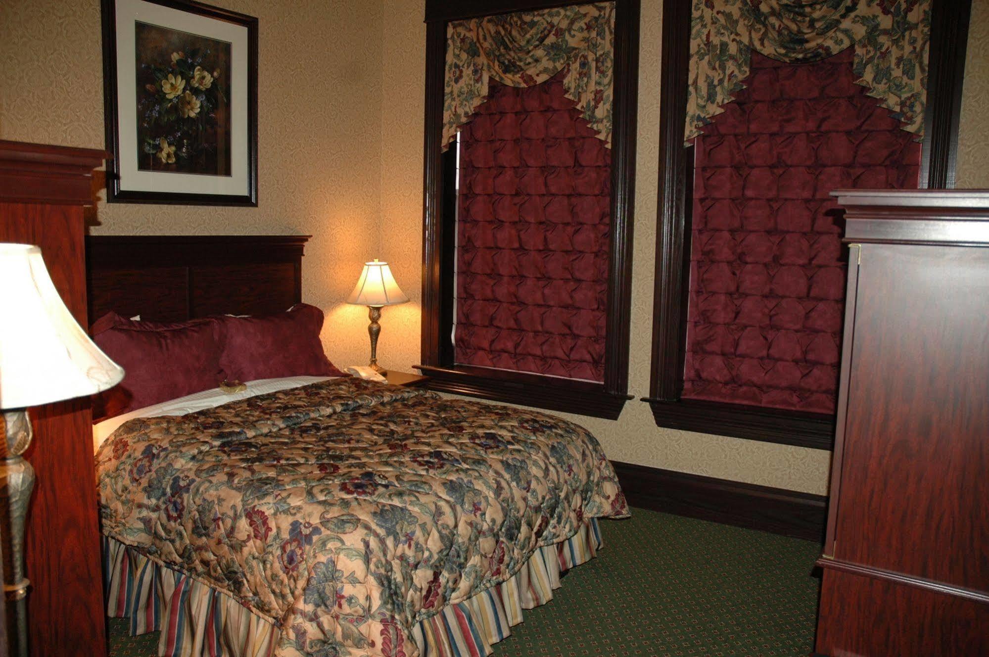 Hickok'S Hotel And Gaming ديدوود المظهر الخارجي الصورة